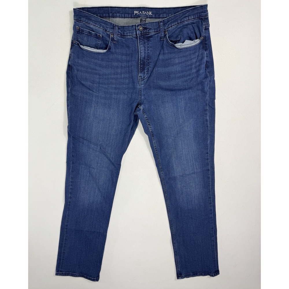 Jos A.Bank Mens Tailored Fit Blue Jeans 38x32 Medium Wash Denim Work City Casual